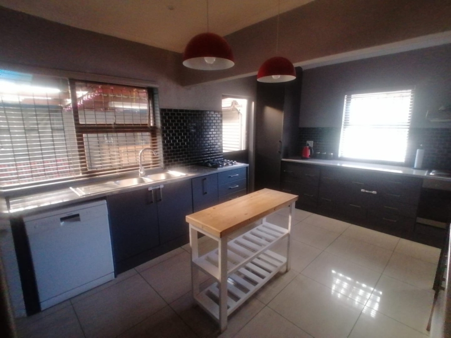 3 Bedroom Property for Sale in Northpine Western Cape